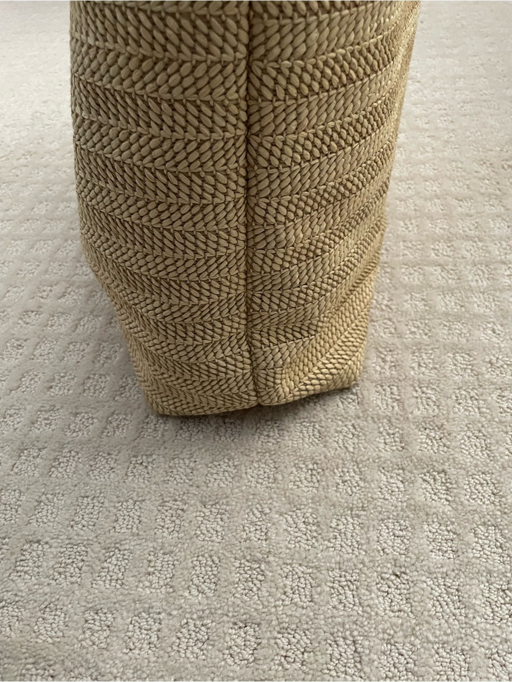 $2300 GUCCI Large Natural Straw Tote w/ Brown Leather Handles & Multicolor Logo - Picture 11 of 16